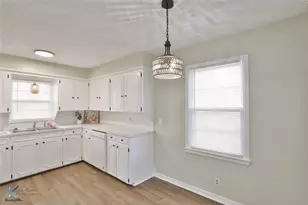 3227 S 9th St, Abilene, TX 79605 - Photo 11