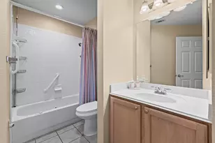 1023 Bridges Dr, Arlington, TX 76012 - Photo 27