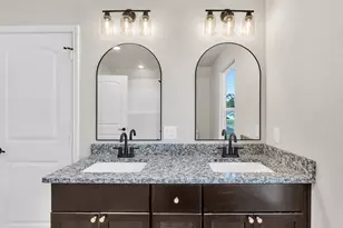 1701 Sandlin St, Longview, TX 75602 - Photo 15