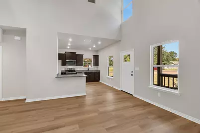 1701 Sandlin St, Longview, TX 75602 - Photo 7