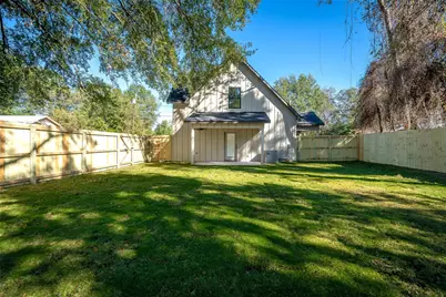 1701 Sandlin St, Longview, TX 75602 - Photo 17