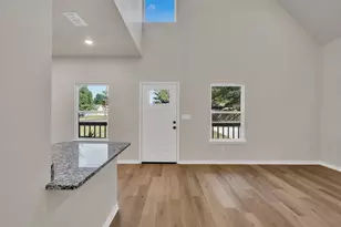 1701 Sandlin St, Longview, TX 75602 - Photo 5