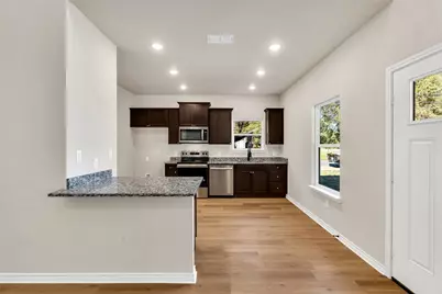 1701 Sandlin St, Longview, TX 75602 - Photo 3