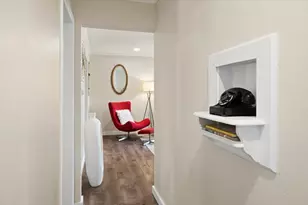 609 Norwood Dr, Hurst, TX 76053 - Photo 5