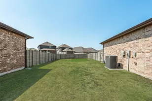 912 Lamp Post Ln, Argyle, TX 76226 - Photo 3