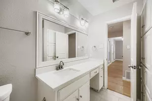 116 NE Alsbury Blvd, Burleson, TX 76028 - Photo 25