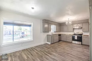 2925 Robertson Dr, Abilene, TX 79606 - Photo 9