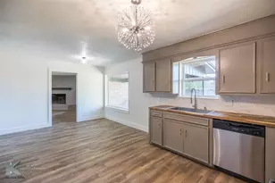 2925 Robertson Dr, Abilene, TX 79606 - Photo 11