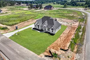 2000 Forest Bridge Dr, Azle, TX 76020 - Photo 11