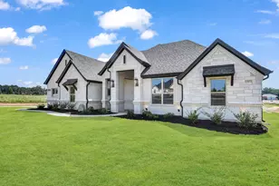 2000 Forest Bridge Dr, Azle, TX 76020 - Photo 3