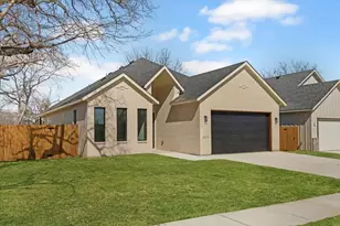 1629 E Tucker St, Fort Worth, TX 76104 - Photo 3