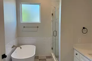 1629 E Tucker St, Fort Worth, TX 76104 - Photo 15