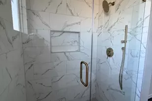 1629 E Tucker St, Fort Worth, TX 76104 - Photo 17