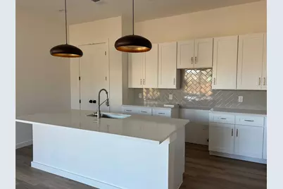 1629 E Tucker Street, Fort Worth, TX 76104 - Photo 7