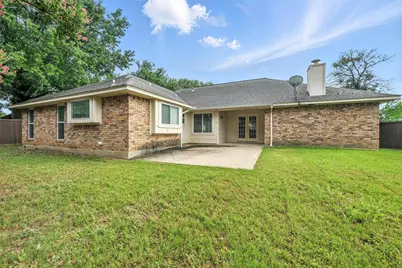 1208 Homestead Street, Flower Mound, TX 75028 - Photo 5