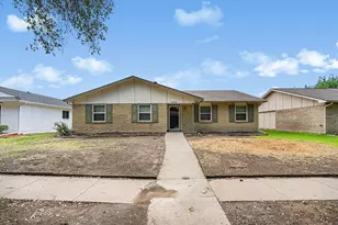 1822 Chamberlain Dr, Carrollton, TX 75007 - Photo 3