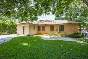 6530 Danbury Ln, Dallas, TX 75214 - Photo 3