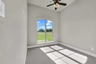 1040 Arbor Vista Dr, Azle, TX 76020 - Photo 37