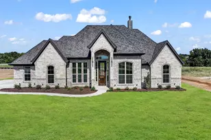 1040 Arbor Vista Dr, Azle, TX 76020 - Photo 1