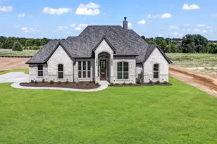 1040 Arbor Vista Dr, Azle, TX 76020 - Photo 3