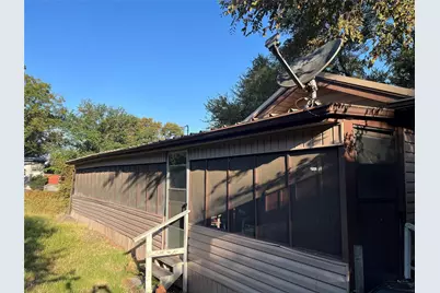 604 Broken Arrow, Quinlan, TX 75474 - Photo 3