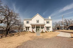 1061 Tradewinds Rd, Nocona, TX 76255 - Photo 1