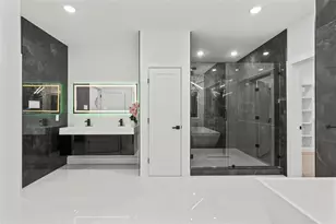 923 Walkway St, Dallas, TX 75212 - Photo 27