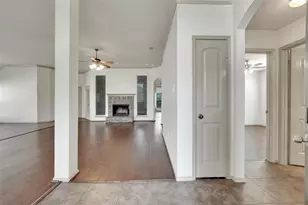 3166 Market Center Dr, Rockwall, TX 75032 - Photo 5