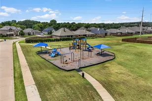 1441 Grassy Meadows Dr, Burleson, TX 76058 - Photo 31