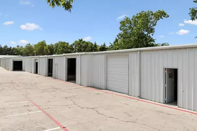 1101 S Hampton Road, DeSoto, TX 75115 - Photo 3