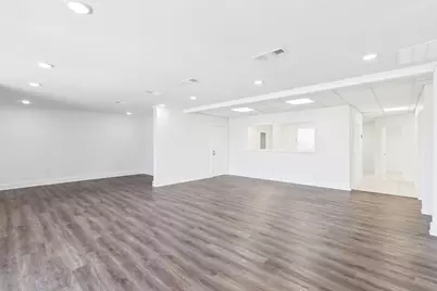 1101 S Hampton Road, DeSoto, TX 75115 - Photo 5