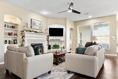 750 Bradford Street, Lantana, TX 76226 - Photo 9