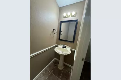 5420 Cold Springs Drive, Arlington, TX 76017 - Photo 11