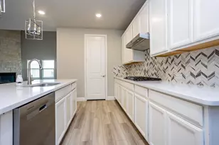 2436 Yosemite Wy, Corinth, TX 76210 - Photo 13