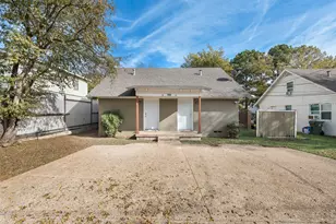 709 N Pecan St, Arlington, TX 76011 - Photo 9