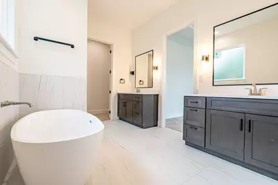 554 Helena Drive, Granbury, TX 76048 - Photo 27