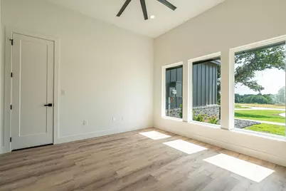 554 Helena Drive, Granbury, TX 76048 - Photo 21