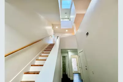 4214 Swiss Avenue #L, Dallas, TX 75204 - Photo 5