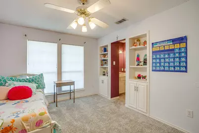 803 Williamsburg Drive, Ennis, TX 75119 - Photo 21