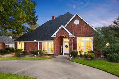 803 Williamsburg Drive, Ennis, TX 75119 - Photo 1