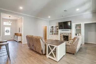 803 Williamsburg Dr, Ennis, TX 75119 - Photo 7