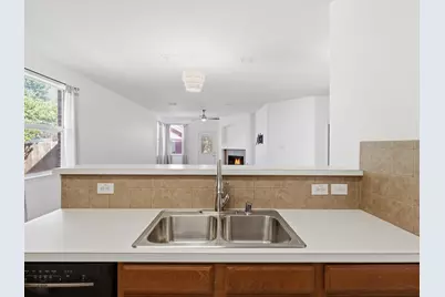 1125 Timber Creek Drive, Lewisville, TX 75067 - Photo 21