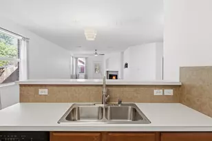 1125 Timbercreek Dr, Lewisville, TX 75067 - Photo 21