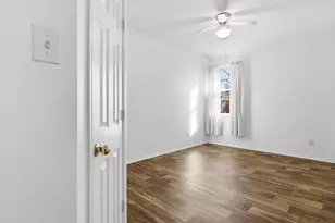 1125 Timbercreek Dr, Lewisville, TX 75067 - Photo 11