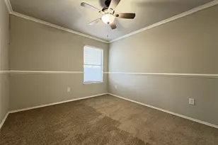 901 Fiero Dr, Arlington, TX 76001 - Photo 11