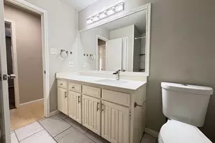 901 Fiero Dr, Arlington, TX 76001 - Photo 19