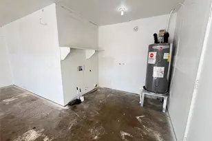 901 Fiero Dr, Arlington, TX 76001 - Photo 23