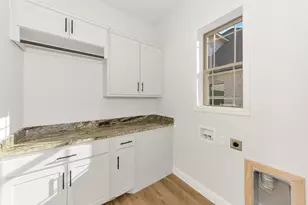 801 Holiday Hills Dr, Mineral Wells, TX 76067 - Photo 21