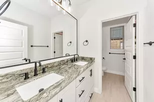 801 Holiday Hills Dr, Mineral Wells, TX 76067 - Photo 23