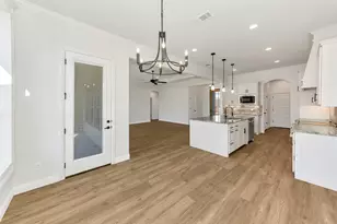 801 Holiday Hills Dr, Mineral Wells, TX 76067 - Photo 11